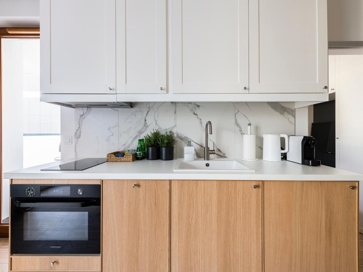 Yoursecondflat Grzybowska Metropoint Warszawa Eksteriør bilde
